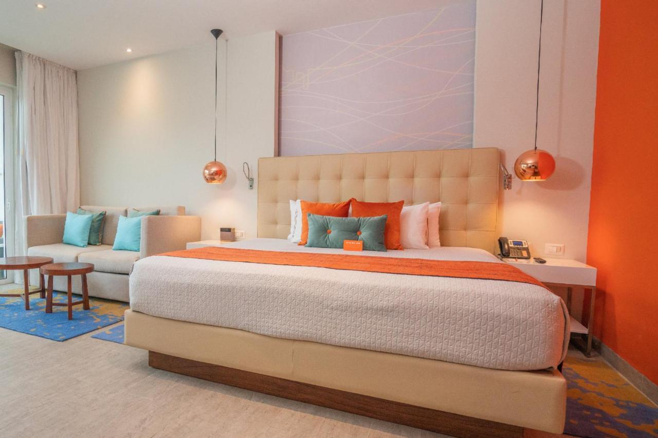 Nickelodeon Hotels & Resorts Punta Cana Exteriör bild A room at the hotel